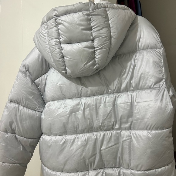 GAP silver cool puffed JACKET XXL - Picture 3 of 4